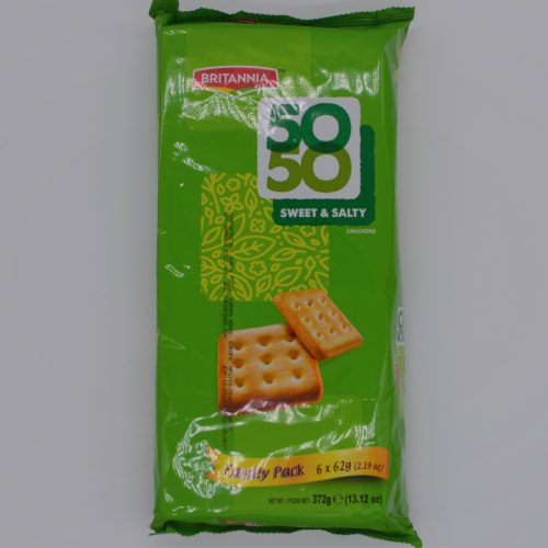BRITANNIA 50/50 SWEET & SALTY CRACKERS 372g